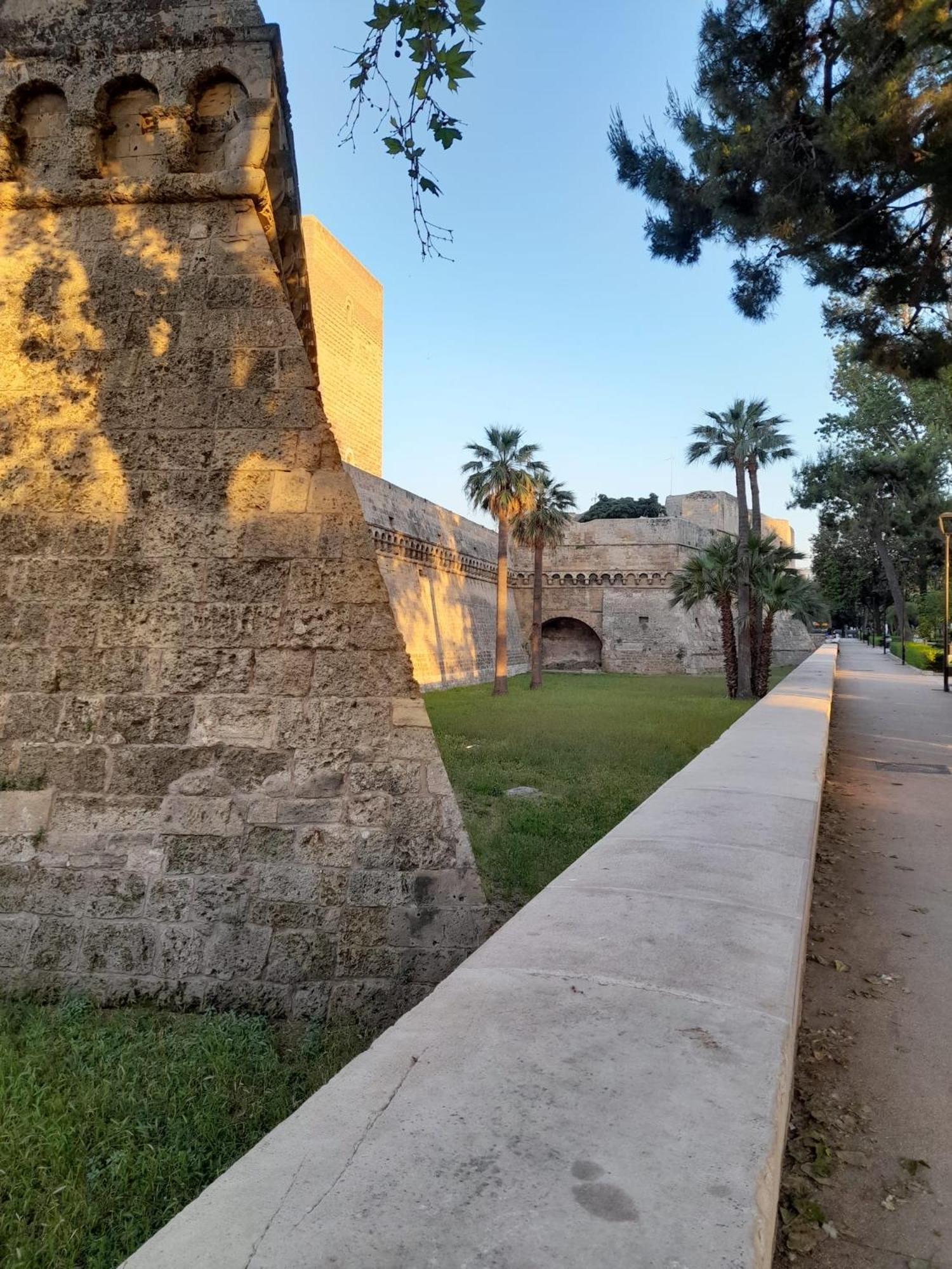 Locazione Turistica Madera Hotel Bari Exterior foto